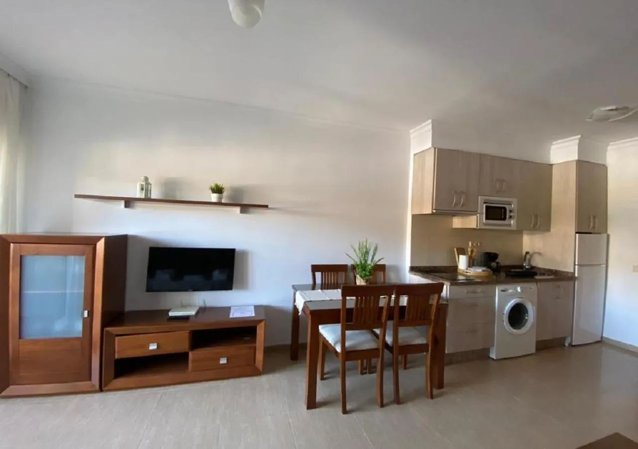 شقة فندقية بينالماذينا Apartamentos Benal Beach Group